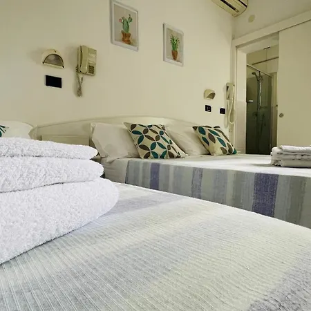 Denny Ξενοδοχείο