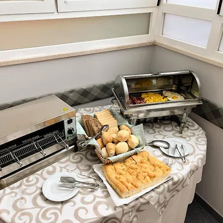 Denny 酒店 里米尼